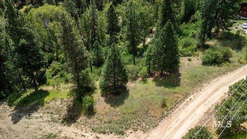 Lot 13 Blk 1 Creekside Ct, Garden Valley, ID, 83622-5294 | Card Image