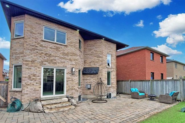 MAIN - 10 Purcell Cres, House other with 4 bedrooms, 3 bathrooms and 4 parking in Maple ON | Image 40