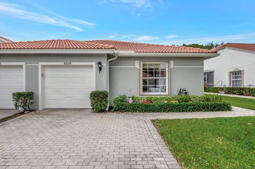 8398 Logia Cir, Boynton Beach, FL, 33472-7109 | Card Image