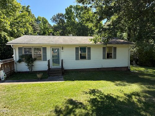 302 N Gaylee Lake Dr, Wendell, NC, 27591-9450 | Card Image