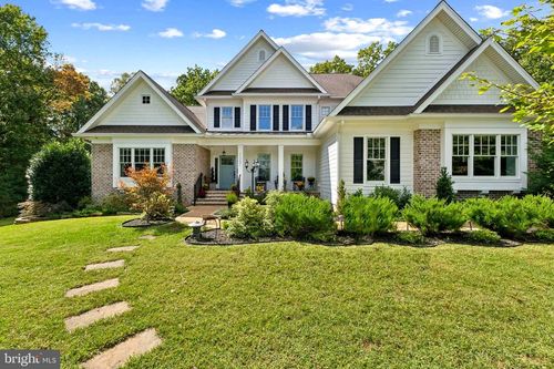 11201 Knolls End, SPOTSYLVANIA, VA, 22551-8920 | Card Image