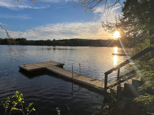 27 Hummingbird Ln, Hillsborough, NH, 03244-5029 | Card Image