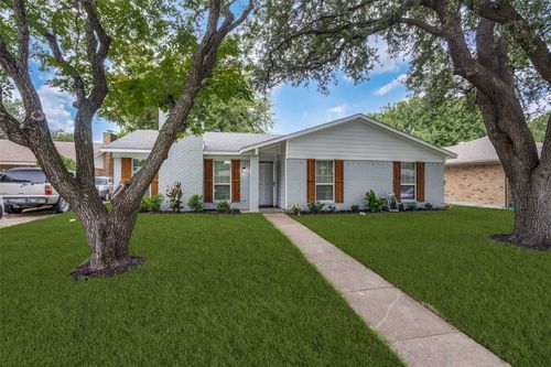 2229 Pueblo Dr, Garland, TX, 75040-4328 | Card Image