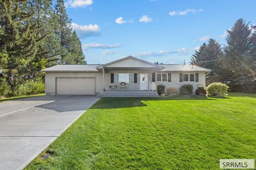 3573 W 17th N, Idaho Falls, ID, 83402 | Card Image