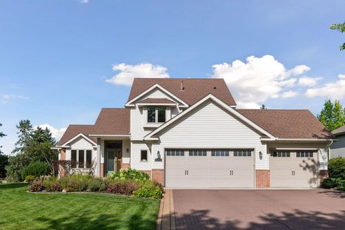 8585 Rhoy St, Victoria, MN, 55386-9575 | Card Image