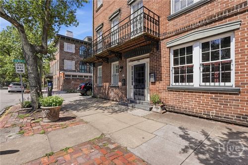 f3-219 Abercorn St, savannah, GA, 31401-4052 | Card Image