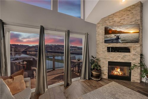 unit-4a-298 Cedar Heights Dr, Camdenton, MO, 65020-8750 | Card Image