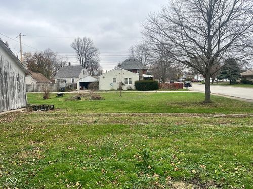 107 E 3rd St, Fowler, IN, 47944-1157 | Card Image