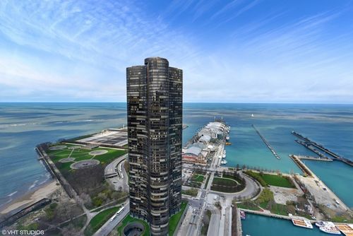 2712-474 Lake Shore Dr, Chicago, IL, 60611-3441 | Card Image