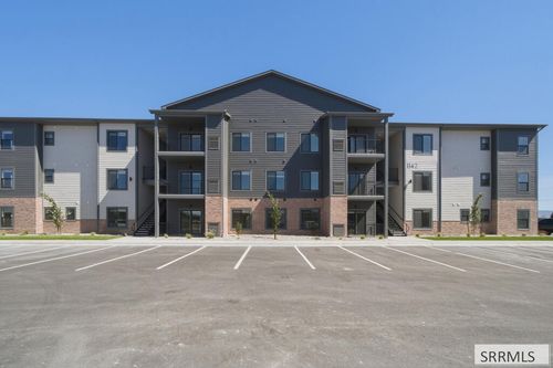 203-1142 #203 S Skyline Dr, Idaho Falls, ID, 83402-3215 | Card Image