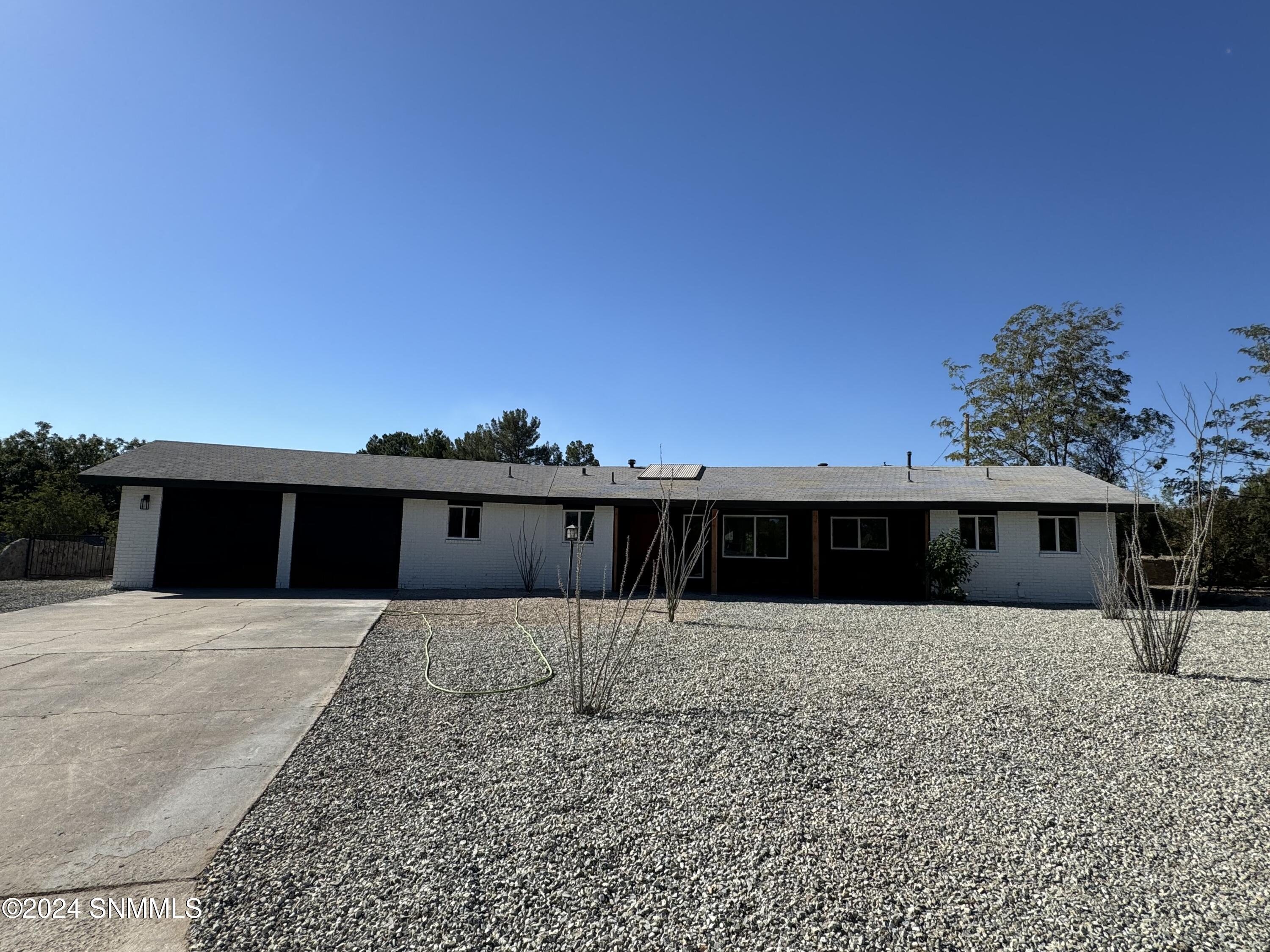 Broadmoor Dr, Las Cruces, NM 88001