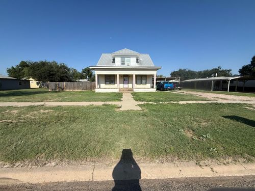 725 Parsons St, San Angelo, TX, 76903-7116 | Card Image