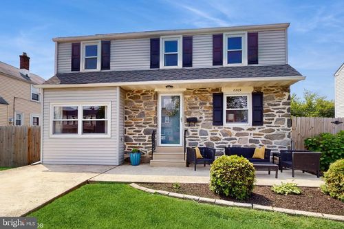 2209 Clayton Rd, MORTON, PA, 19070-1309 | Card Image