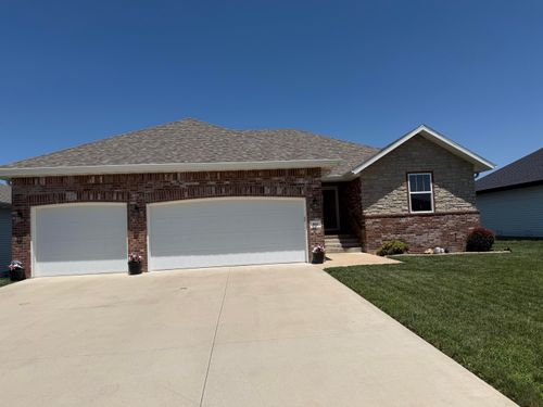 816 S Ridgemont Dr, Nixa, MO, 65714-4216 | Card Image