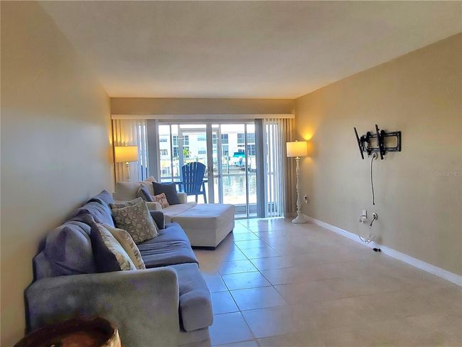 UNIT-207B - 311 Garvin St, Condo with 2 bedrooms, 2 bathrooms and null parking in PUNTA GORDA FL | Image 8