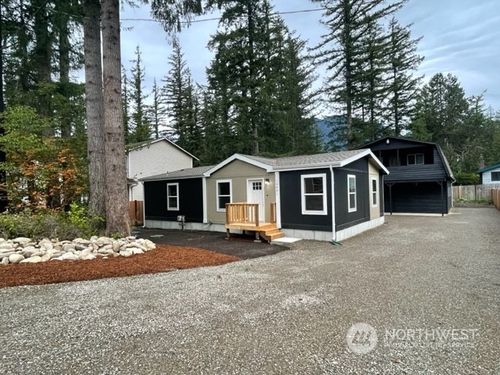 15801 Wallace Falls Loop, Gold Bar, WA, 98251 | Card Image