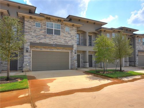3505 Summerway Drive, College Station, TX, 77845 | Card Image