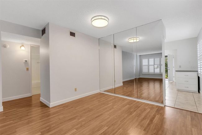 APT-24 - 2310 Denmark St, Condo with 2 bedrooms, 2 bathrooms and null parking in CLEARWATER FL | Image 5