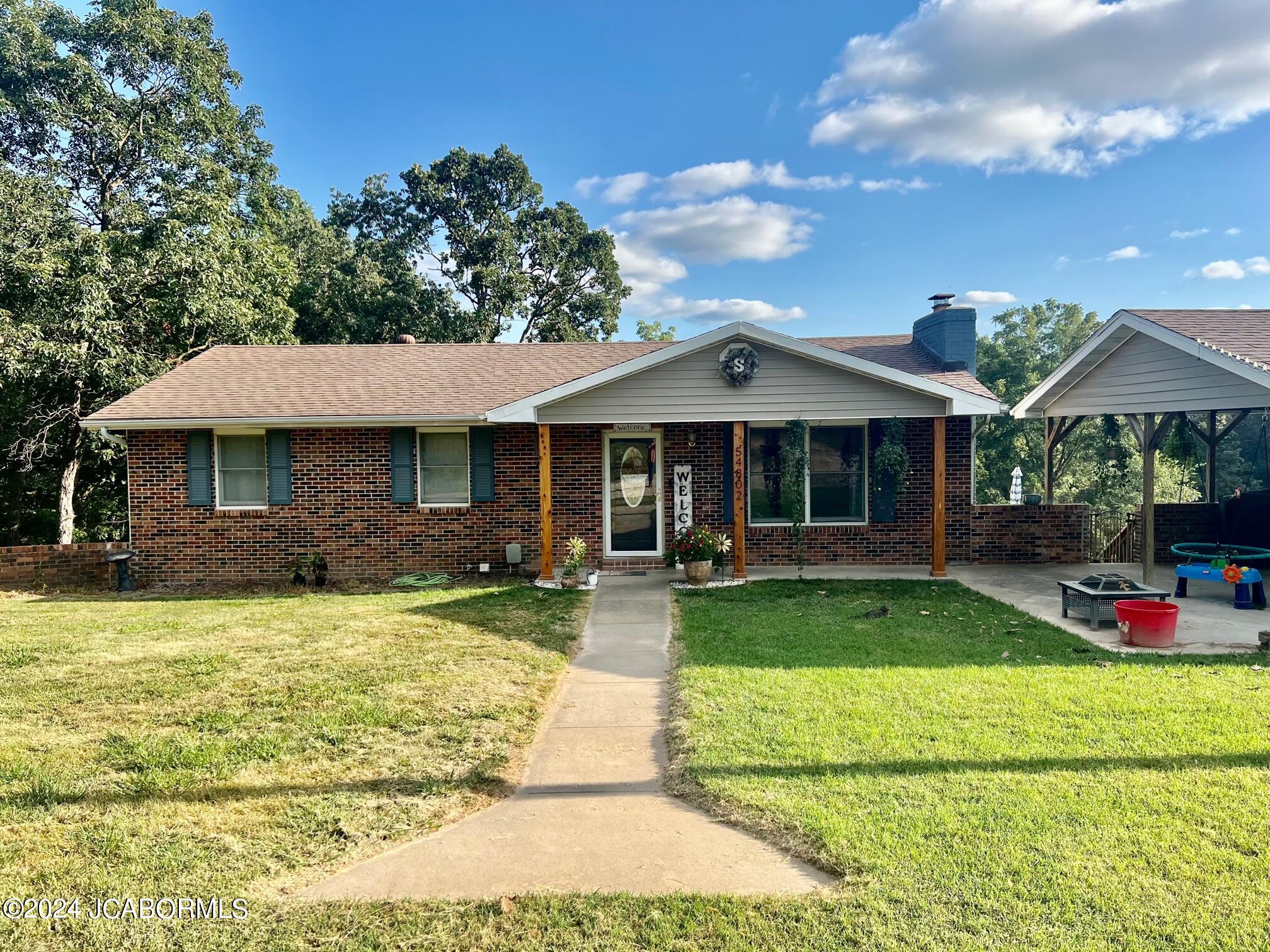 Mason Rd, California, MO 65018