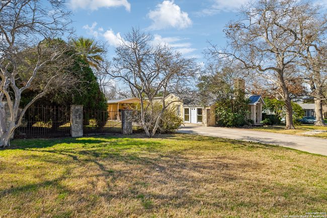 124 Castano Ave, House other with 3 bedrooms, 3 bathrooms and null parking in Alamo Heights TX | Image 7