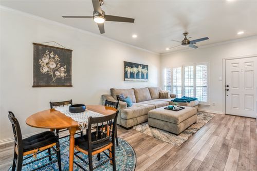 393 Bluebird Ln, Fairview, TX, 75069-1518 | Card Image
