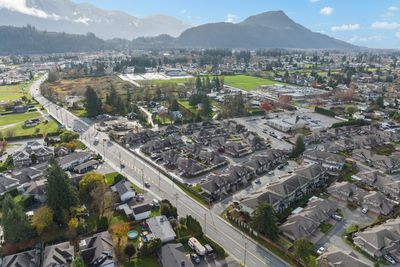 41 - 6450 Blackwood Lane, Townhouse with 3 bedrooms, 2 bathrooms and 4 parking in Chilliwack BC | Image 3