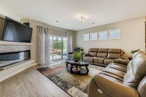 4918 93rd Way N, Brooklyn Park, MN, 55443-2390 | Card Image