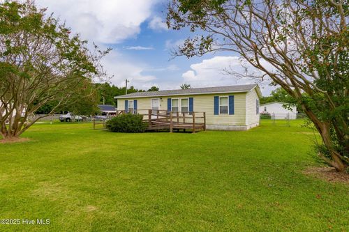 100 Lindsey Ct, Beaufort, NC, 28516-9433 | Card Image