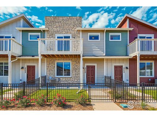 2856 Bear Springs Cir, Longmont, CO, 80503-9081 | Card Image
