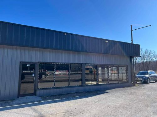 307 Highway 61 S, Hannibal, MO, 63401-3656 | Card Image