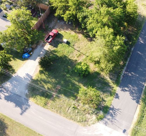 229 E 7th St, Anna, TX, 75409-3304 | Card Image