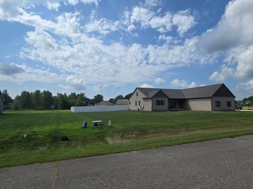 48131 Timber Creek Dr, Sumpter Twp, MI, 48111-4616 | Card Image