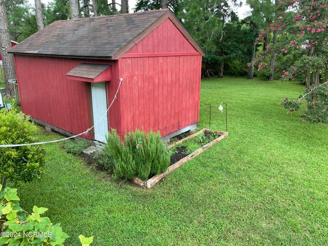 Storage Shed | Image 13