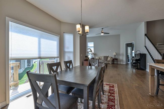 684 Newton Dr, House other with 4 bedrooms, 4 bathrooms and null parking in Beavercreek OH | Image 25