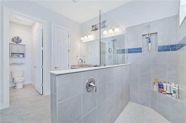 2936 Royal Gardens Ave, House other with 3 bedrooms, 5 bathrooms and 3 parking in FORT MYERS FL | Image 16