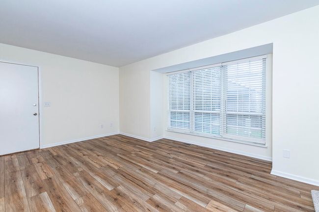 BLDG-800 - 2369 Quail Run Dr, Condo with 2 bedrooms, 2 bathrooms and null parking in Kalamazoo MI | Image 5