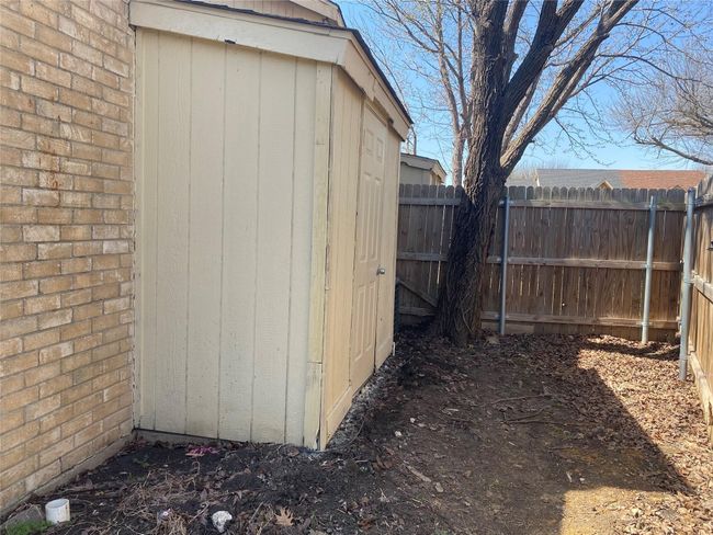 2425 Limestone Dr, Home with 2 bedrooms, 1 bathrooms and 2 parking in Arlington TX | Image 16