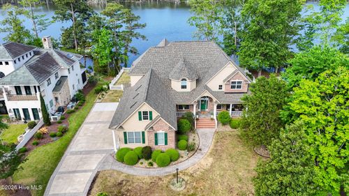 105 Back Creek Ct, Hertford, NC, 27944-8301 | Card Image