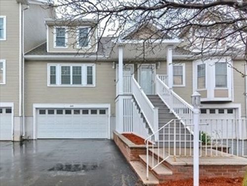 603-603 Revere Beach Pkwy, Revere, MA, 02151-3920 | Card Image