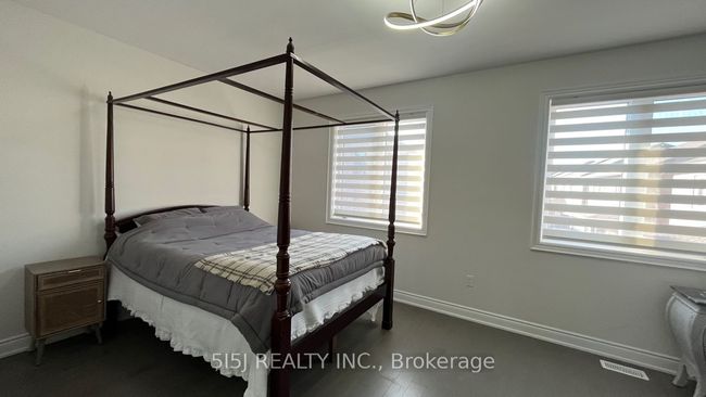 3236 Post Rd, House attached with 3 bedrooms, 3 bathrooms and 1 parking in Oakville ON | Image 19