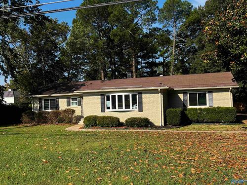 7812 Bailey Cove Rd Se, Huntsville, AL, 35802-3302 | Card Image