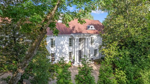 5028 Franklin Pike, Nashville, TN, 37220-1520 | Card Image