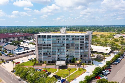 4600 Ocean Dr, Corpus Christi, TX, 78412-2589 | Card Image