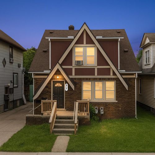 37 W Woodward St, Ecorse, MI, 48229-1538 | Card Image