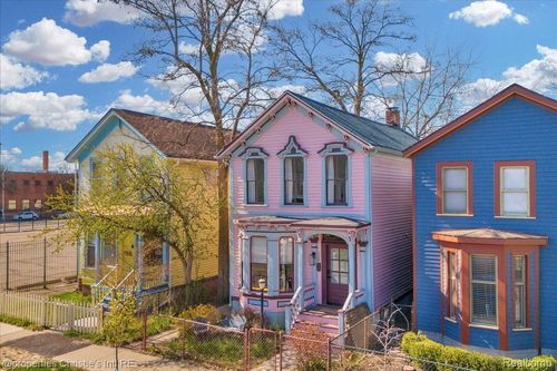 1714 Bagley St, Detroit, MI, 48216-1911 | Card Image