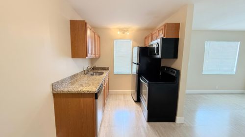 23-607 Ne 29th Dr, Wilton Manors, FL, 33334-2578 | Card Image