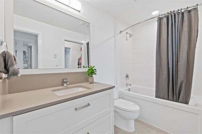 303 - 5638 201a St, Condo with 2 bedrooms, 2 bathrooms and 1 parking in Langley BC | Image 8