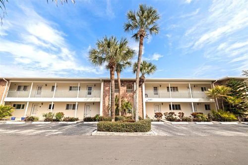 10-4480 Overlook Dr Ne, St Petersburg, FL, 33703-4301 | Card Image