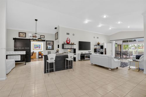 10344 Sunset Bend Dr, Boca Raton, FL, 33428-1818 | Card Image
