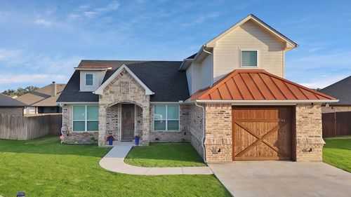 940 E 5th St, Springtown, TX, 76082-2335 | Card Image